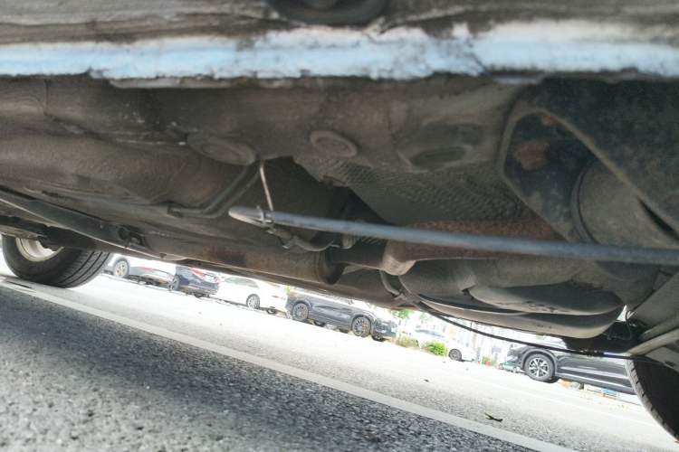Used Volkswagen Bora 2011 1.6L Automatic Comfort Model Chassis Rear Left