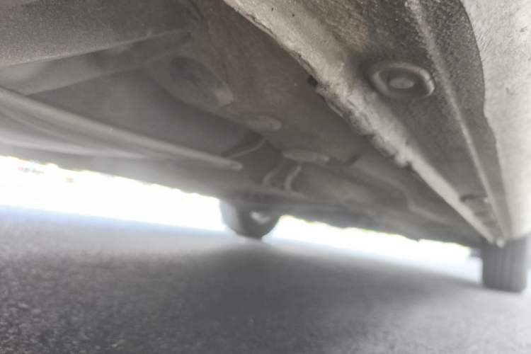 Used Volkswagen Bora 2011 1.6L Automatic Comfort Model Chassis Rear Right