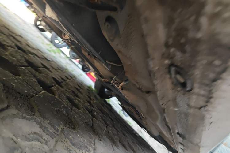 Used Volkswagen Bora 2011 1.6L Automatic Fashion Edition Chassis Rear Right