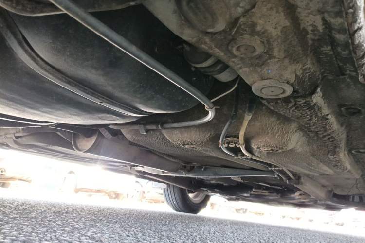 Used Volkswagen Bora 2011 1.6L Manual Comfort Version Chassis Rear Right