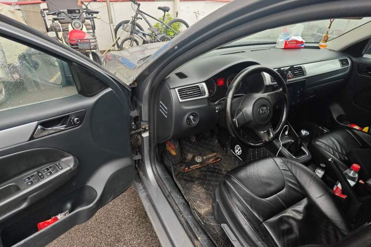 Used Volkswagen Bora 2011 1.4T Manual Comfort Model Driver Seat
