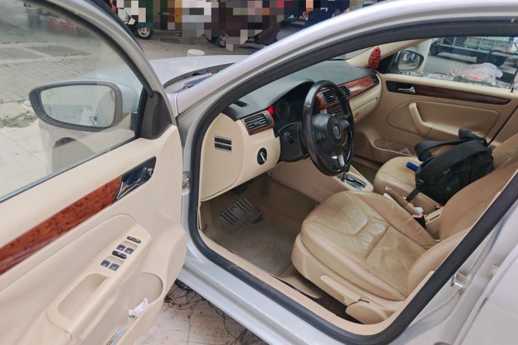 Used Volkswagen Bora 2011 1.6L Automatic Comfort Model Driver Seat