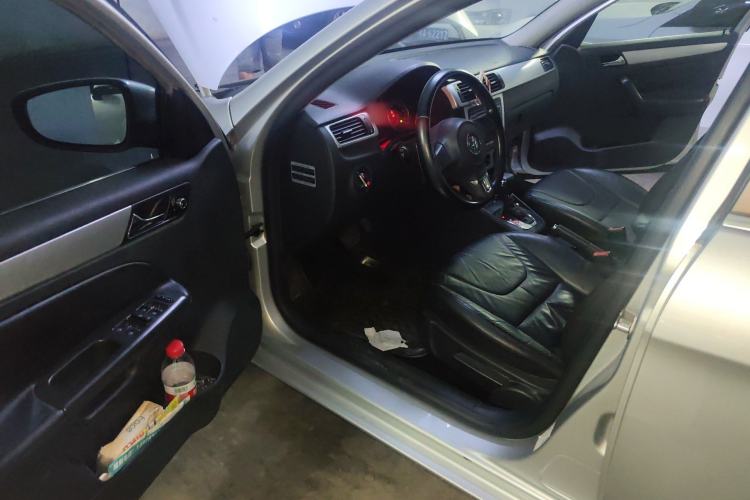 Used Volkswagen Bora 2011 1.4T Automatic Comfort Model Driver Seat