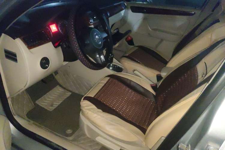 Used Volkswagen Bora 2011 1.6L Automatic Comfort Model Driver Seat