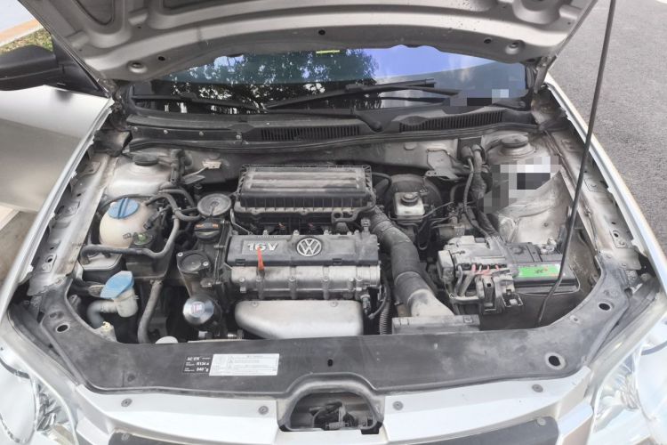 Used Volkswagen Bora 2011 1.6L Automatic Comfort Model Engine Bay