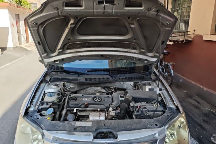 Used Volkswagen Bora 2011 1.4T Automatic Comfort Model Engine Bay