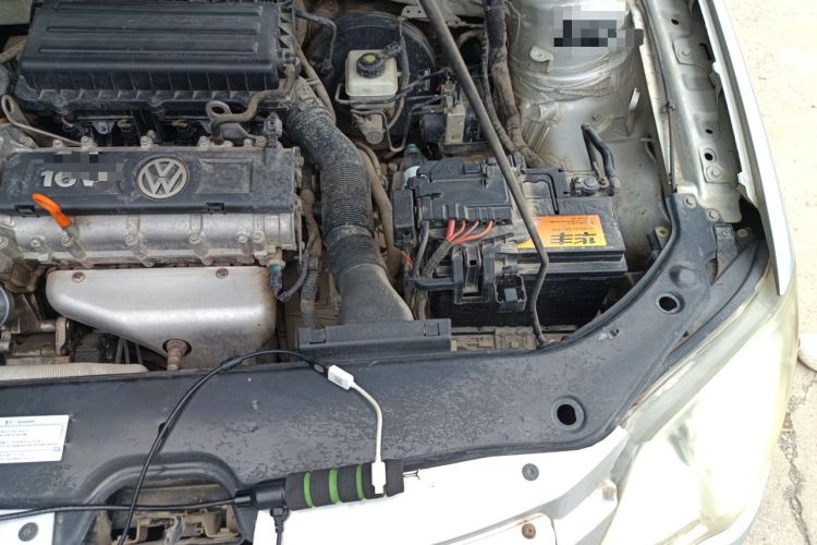 Used Volkswagen Bora 2011 1.6L Automatic Luxury Model Engine Bay Left