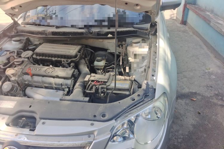 Used Volkswagen Bora 2011 1.6L Automatic Comfort Model Engine Bay Left