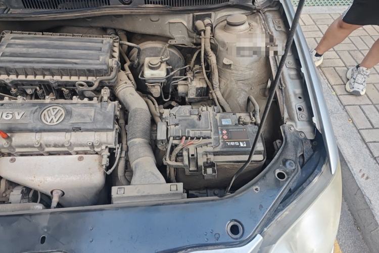 Used Volkswagen Bora 2011 1.6L Automatic Comfort Model Engine Bay Left