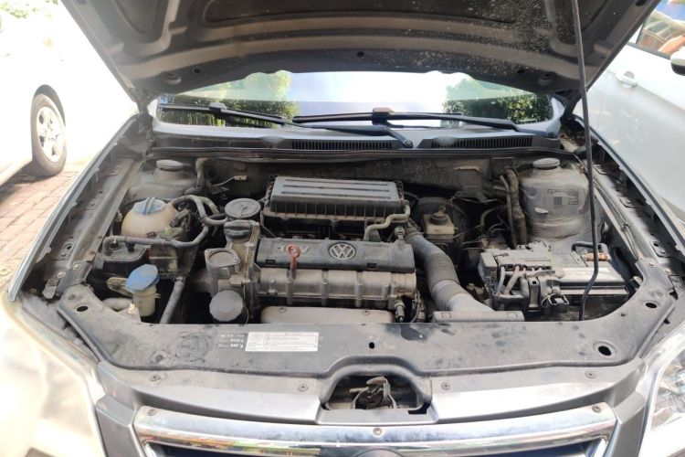 Used Volkswagen Bora 2011 1.6L Automatic Comfort Model Engine Bay