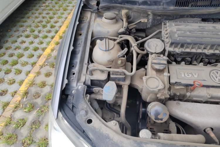 Used Volkswagen Bora 2011 1.6L Automatic Comfort Model Engine Bay Right