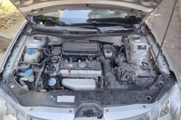 Used Volkswagen Bora 2011 1.6L Automatic Comfort Model Engine Bay