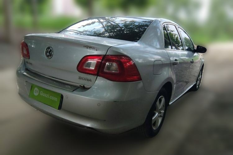 Used Volkswagen Bora 2011 1.6L Automatic Comfort Model Exterior 5