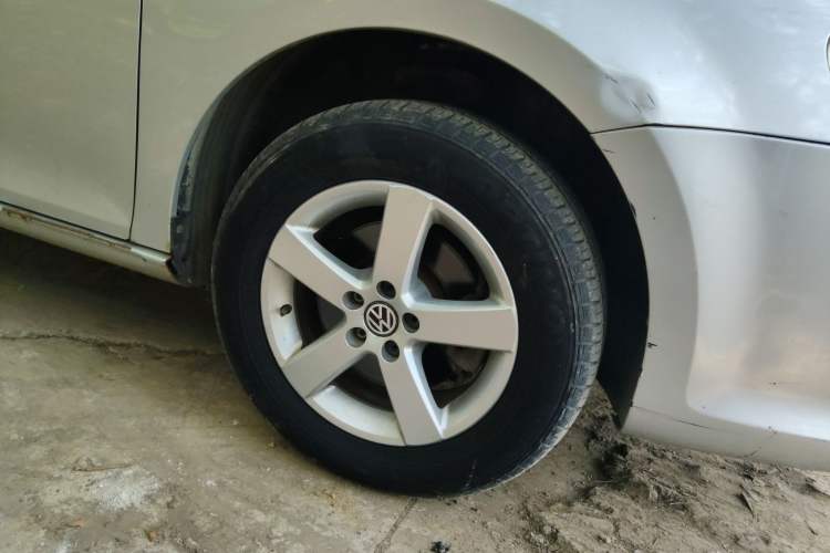 Used Volkswagen Bora 2011 1.6L Automatic Comfort Model Exterior 7