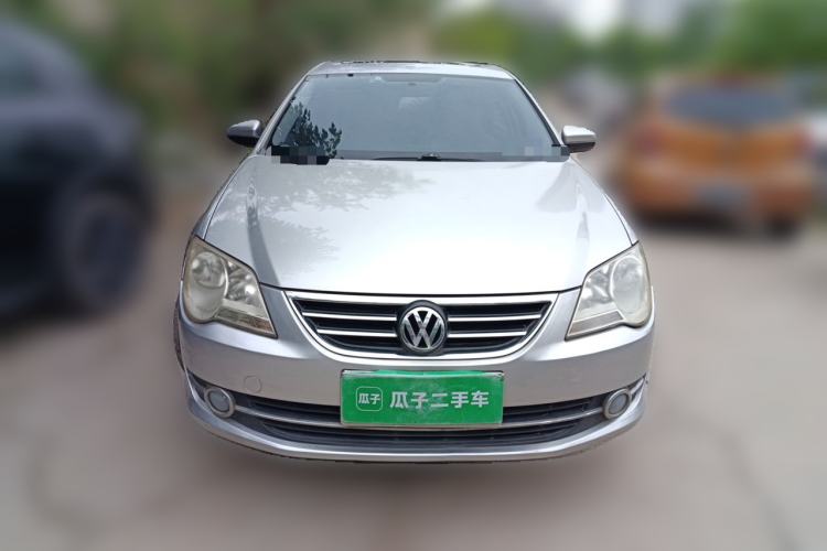Used Volkswagen Bora 2011 1.6L Automatic Luxury Model Front