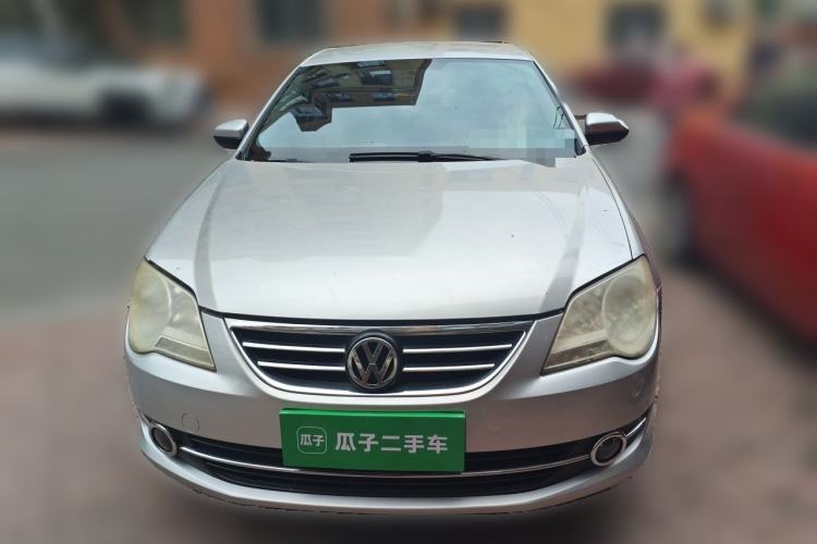 Used Volkswagen Bora 2011 1.6L Manual Fashion Edition Front