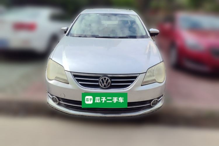 Used Volkswagen Bora 2011 1.6L Manual Fashion Edition Front