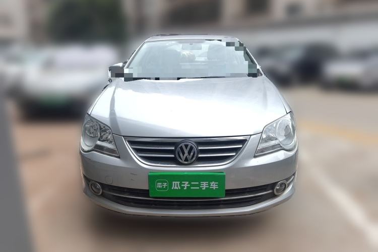 Used Volkswagen Bora 2011 1.6L Manual Comfort Version Front