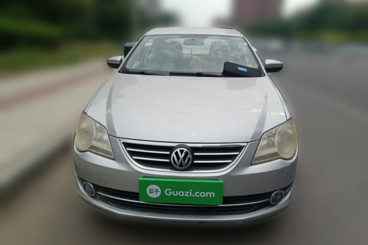 Used Volkswagen Bora 2011 1.6L Manual Fashion Edition Front