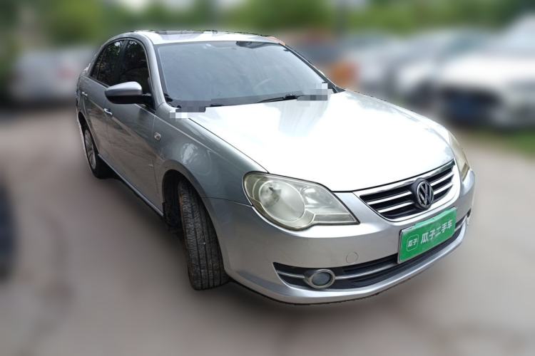 Used Volkswagen Bora 2011 1.6L Automatic Luxury Model Front Right 45 Deg