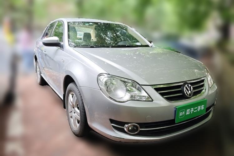 Used Volkswagen Bora 2011 1.6L Automatic Fashion Edition Front Right 45 Deg