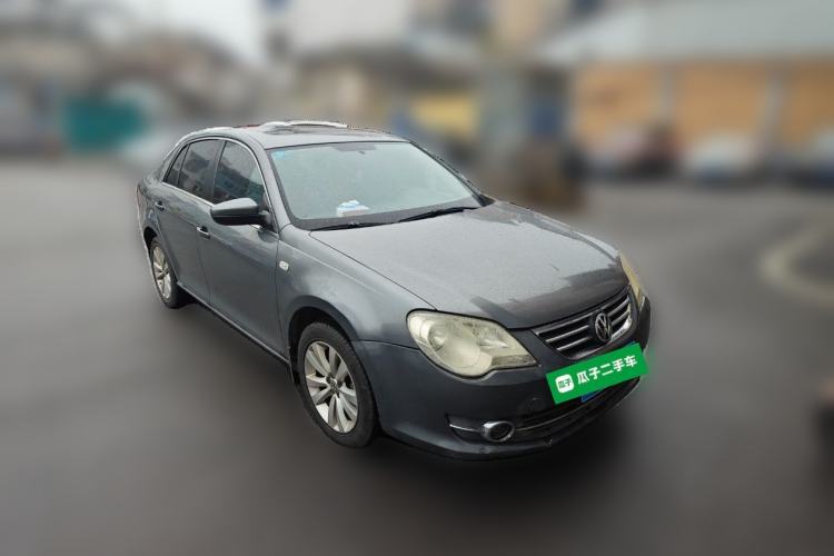 Used Volkswagen Bora 2011 1.4T Manual Comfort Model Front Right 45 Deg