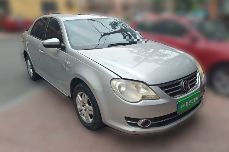 Used Volkswagen Bora 2011 1.6L Manual Fashion Edition Front Right 45 Deg