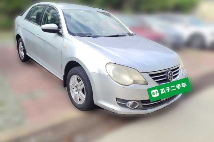 Used Volkswagen Bora 2011 1.6L Manual Fashion Edition Front Right 45 Deg