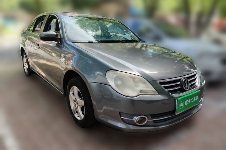 Used Volkswagen Bora 2011 1.6L Automatic Comfort Model Front Right 45 Deg