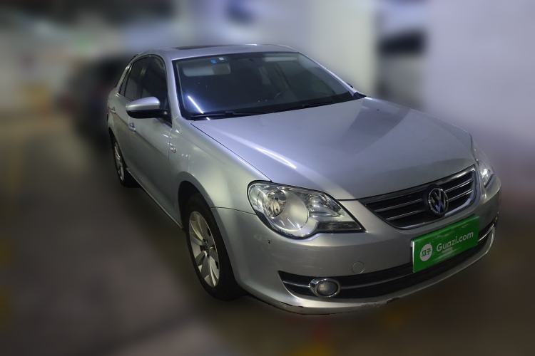 Used Volkswagen Bora 2011 1.4T Automatic Comfort Model Front Right 45 Deg