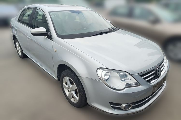 Used Volkswagen Bora 2011 1.6L Automatic Comfort Model Front Right 45 Deg