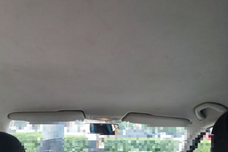 Used Volkswagen Bora 2011 1.6L Manual Fashion Edition Headliner