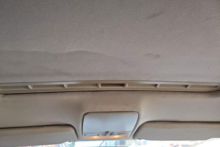 Used Volkswagen Bora 2011 1.4T Automatic Comfort Model Headliner