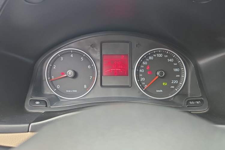 Used Volkswagen Bora 2011 1.4T Automatic Comfort Model Instrument Cluster