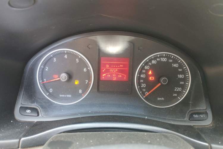 Used Volkswagen Bora 2011 1.6L Manual Fashion Edition Instrument Cluster