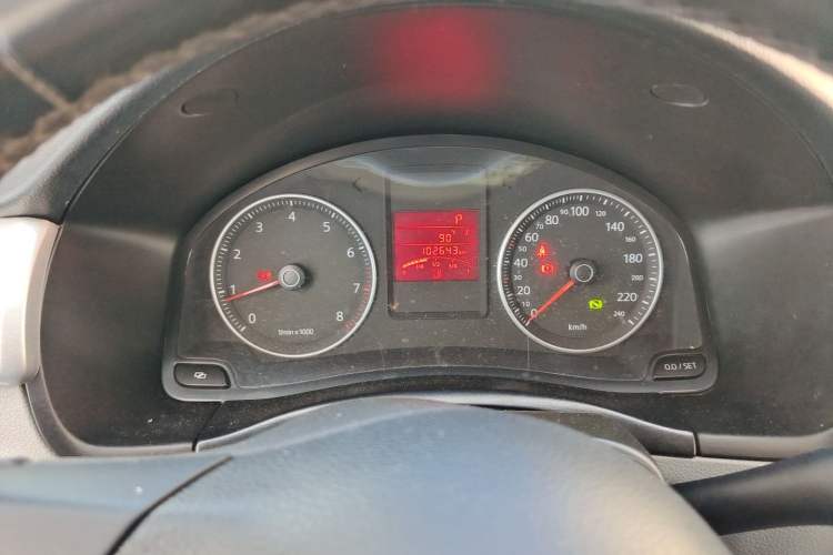 Used Volkswagen Bora 2011 1.6L Automatic Comfort Model Instrument Cluster