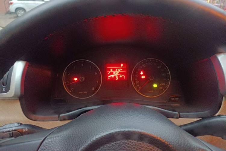 Used Volkswagen Bora 2011 1.4T Automatic Comfort Model Instrument Cluster