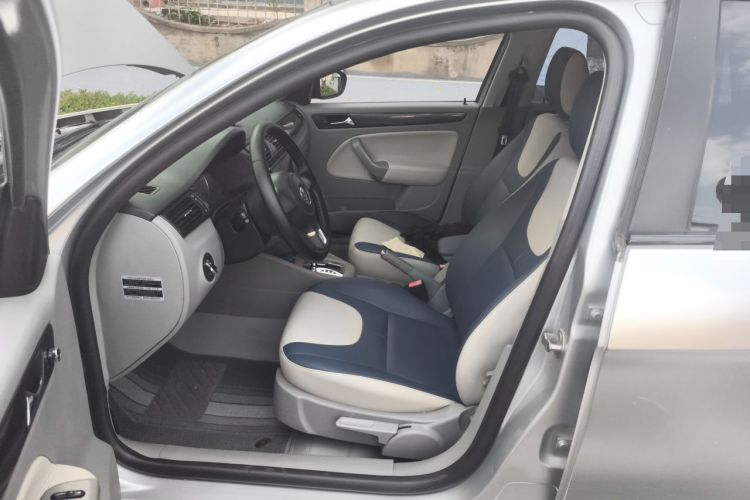 Used Volkswagen Bora 2011 1.6L Automatic Comfort Model Left Front Seat