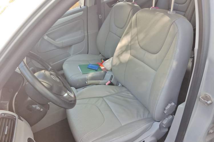 Used Volkswagen Bora 2011 1.6L Automatic Comfort Model Left Front Seat