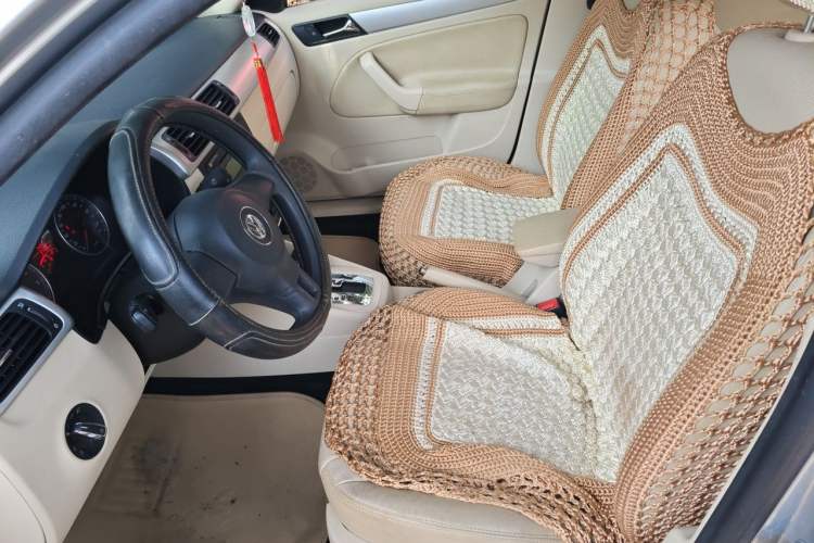 Used Volkswagen Bora 2011 1.6L Automatic Fashion Edition Left Front Seat
