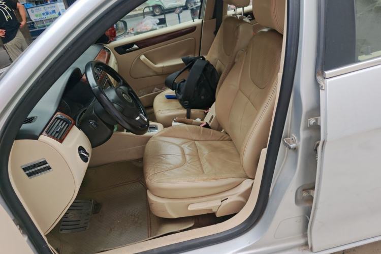Used Volkswagen Bora 2011 1.6L Automatic Comfort Model Left Front Seat