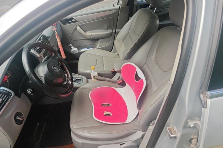 Used Volkswagen Bora 2011 1.6L Automatic Comfort Model Left Front Seat