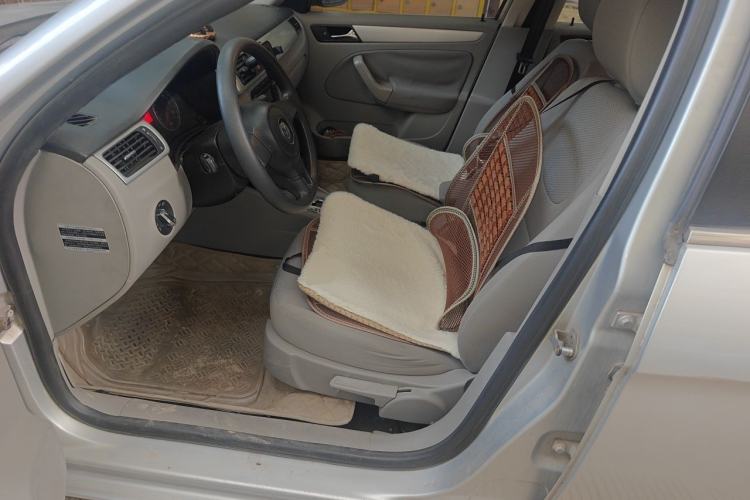 Used Volkswagen Bora 2011 1.6L Automatic Fashion Edition Left Front Seat