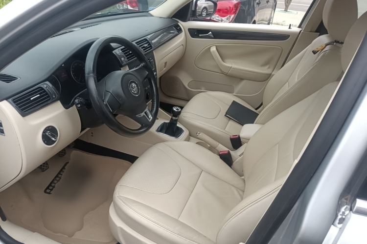Used Volkswagen Bora 2011 1.4T Manual Comfort Model Left Front Seat
