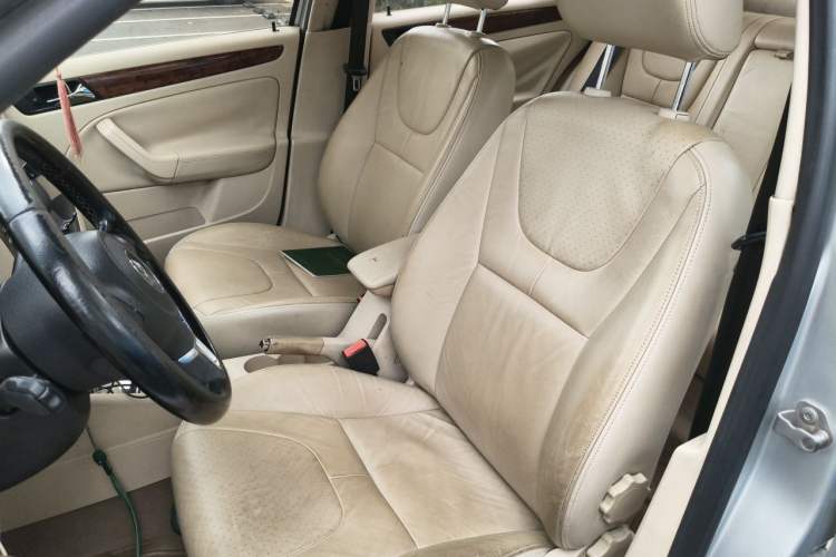 Used Volkswagen Bora 2011 1.6L Automatic Comfort Model Left Front Seat