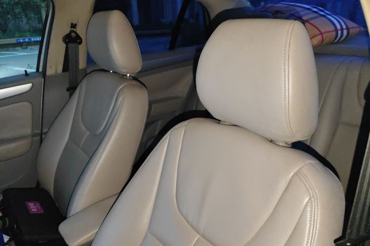 Used Volkswagen Bora 2011 1.6L Automatic Fashion Edition Left Front Seat