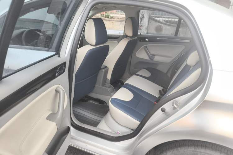 Used Volkswagen Bora 2011 1.6L Automatic Comfort Model Left Rear Seat