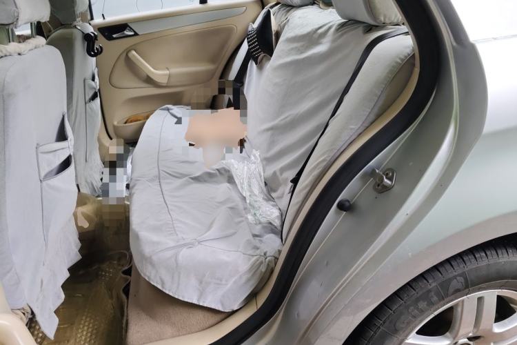 Used Volkswagen Bora 2011 1.6L Automatic Fashion Edition Left Rear Seat