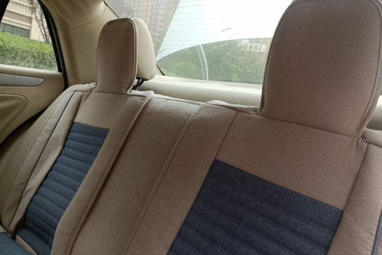Used Volkswagen Bora 2011 1.6L Manual Fashion Edition Left Rear Seat