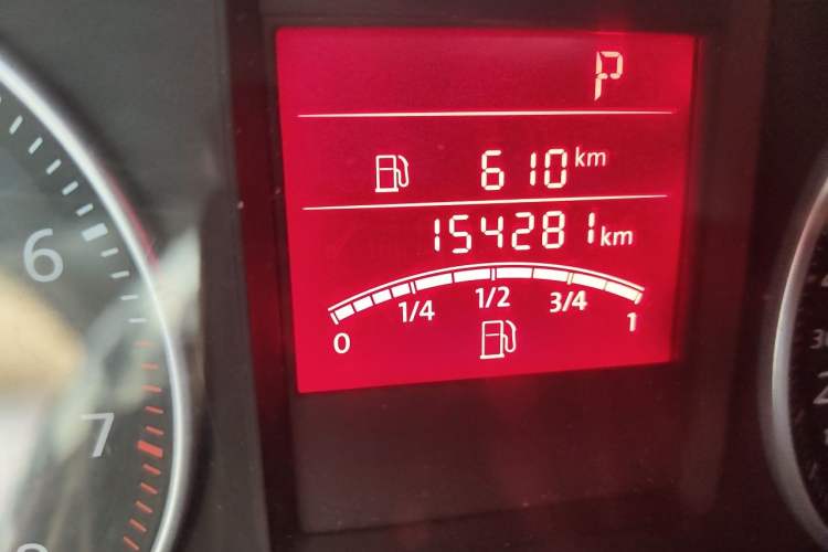 Used Volkswagen Bora 2011 1.6L Automatic Comfort Model Odometer Close Up